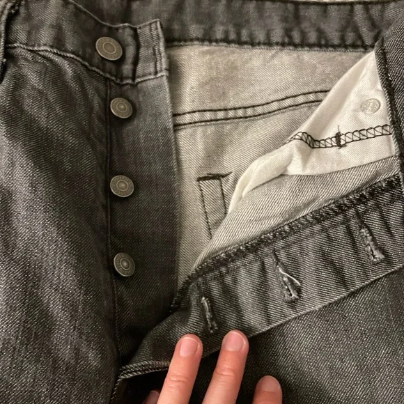 Levi’s gray 562 - Picture 3 of 6